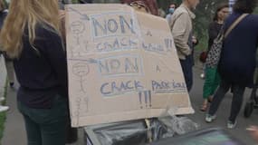 Plusieurs riverains ont manifesté mercredi devant les jardins d'Éole.