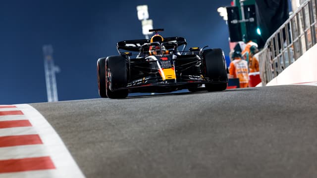 Max Verstappen sur le circuit d'Abu Dhabi pour le dernier GP de Formule 1 de la saison, 25 novembre 2023