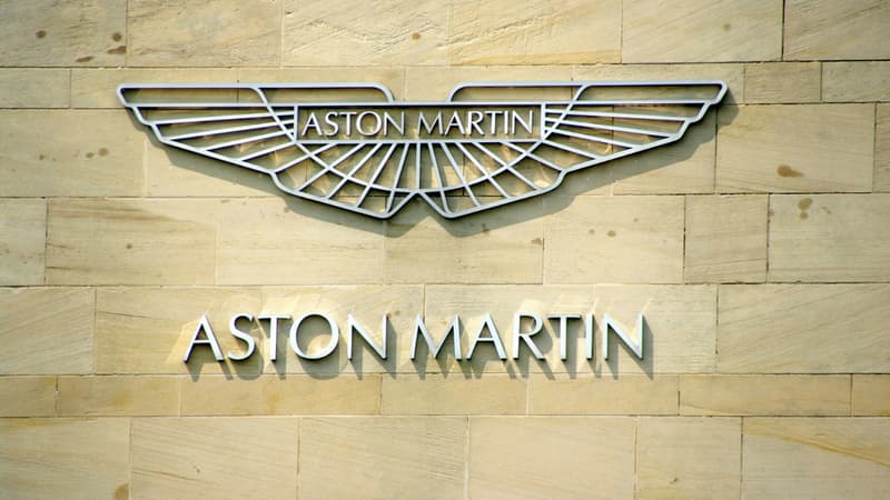 La façade de l'usine de Gaydon, au Royaume-Uni, où sont produites les Aston Martin. 