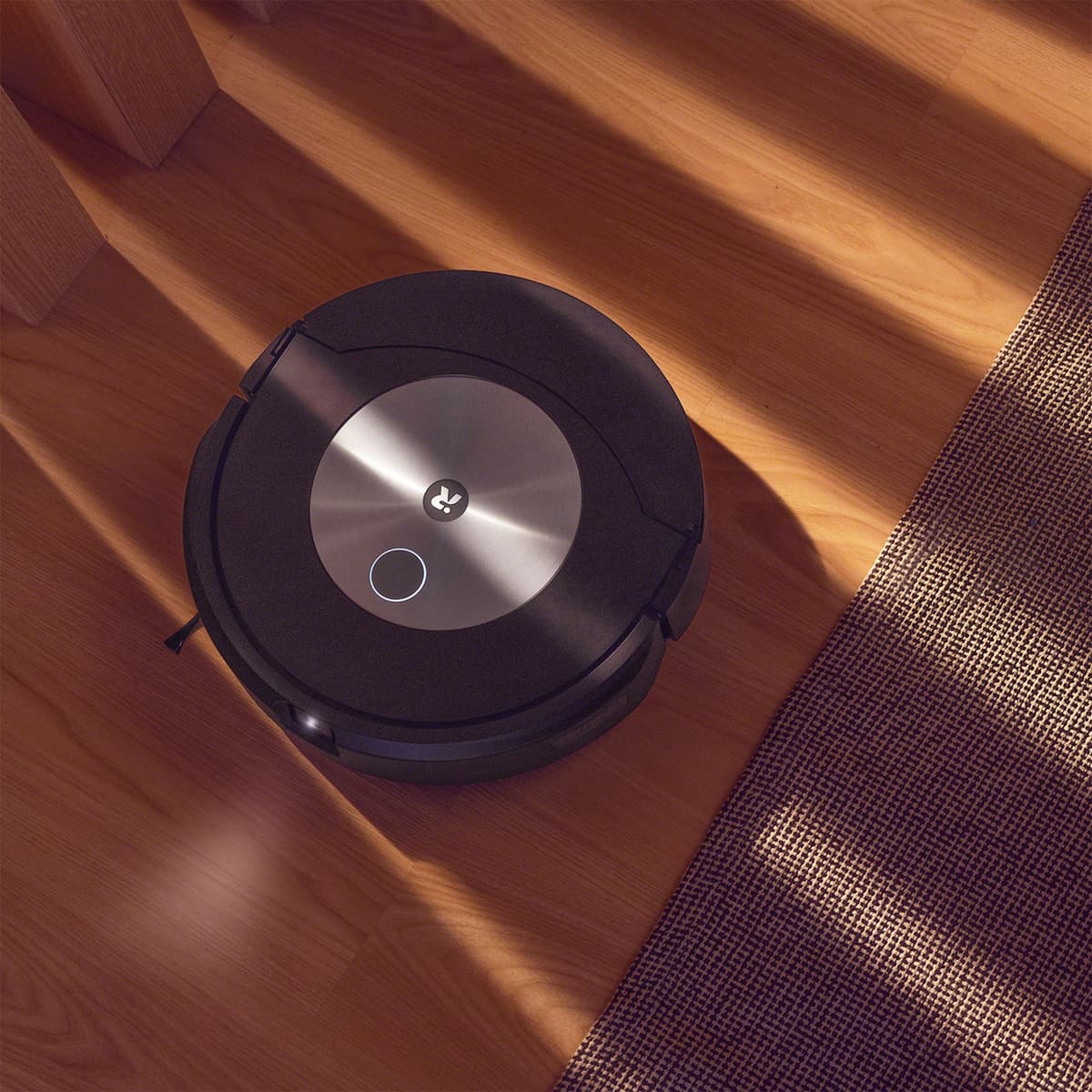 iRobot lance enfin un robot aspirateurlaveur articulé pour protéger vos tapis