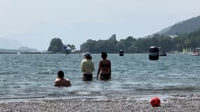 Le ciel est voilé autour du plan d'eau d'Embrun, dans les Hautes-Alpes, ce lundi 9 juin.