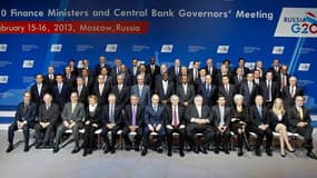 Les ministres des Finances et banquiers centraux du G20, samedi à Moscou. Le communiqué final du G20 confirme samedi l'engagement à ne pas pratiquer de dévaluation compétitive qui figurait dans le projet de texte rédigé à l'issue des négociations des mini