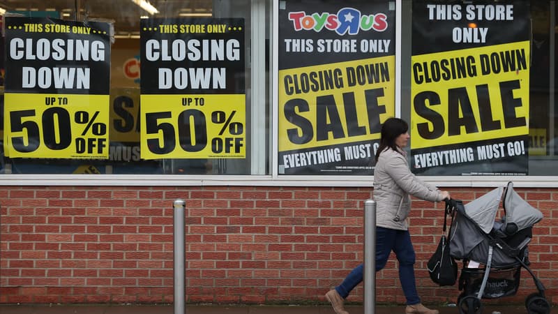 Toys'R'Us revend une centaine de noms de domaine.