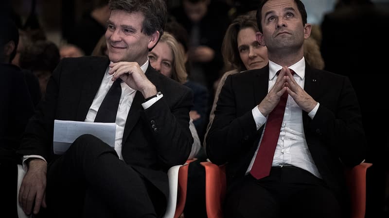 Arnaud Montebourg et Benoît Hamon le 15 décembre 2016 à Paris.
