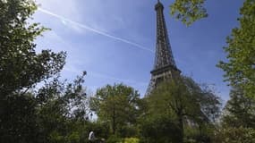 L'ensemble du pays profitera encore dimanche d'une belle journée chaude et ensoleillée après évacuation le matin des nuages et averses de la nuit par la frontière belge