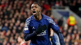 Ousmane Dembélé célèbre un but avec le PSG contre Liverpool en Ligue des champions, le 11 mars 2025