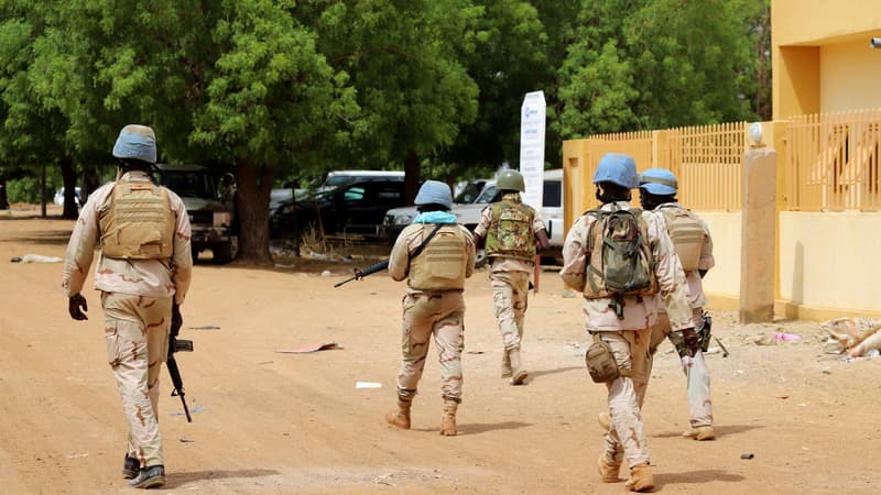 Mali: attaque suicide contre un camp militaire, au lendemain d'une attaque meurtrière