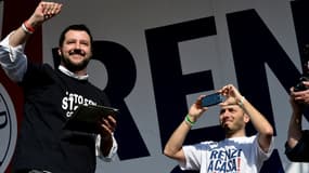 Le leader de la Ligue du Nord, Matteo Salvini, a reçu par vidéo le soutien de la présidente du FN Marine Le Pen lors d'un rassemblement à Rome, le 28 février dernier.