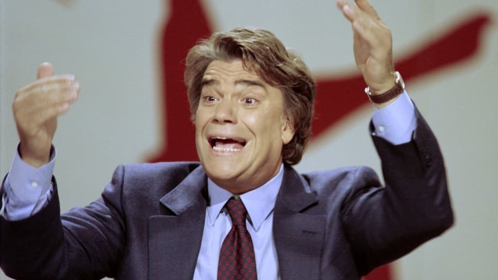 Showman. Pas encore blacklisté par les affaires judiciaires, Bernard Tapie est une figure très populaire lorsqu'il est choisi comme tête de liste MRG. Ici l'ex-ministre à L'Heure de vérité, le 10 octobre 1993. Showman. Pas encore blacklisté par les affaires judiciaires, Bernard Tapie est une figure très populaire lorsqu'il est choisi comme tête de liste MRG. Ici l'ex-ministre à L'Heure de vérité, le 10 octobre 1993.