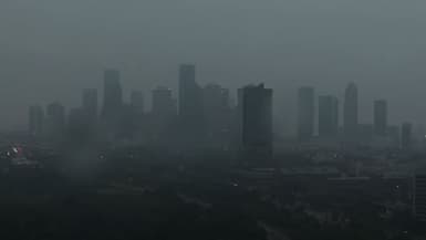 La ville de Houston a été plongée dans le noir lors d'une violente tempête ce jeudi 16 mai 2024