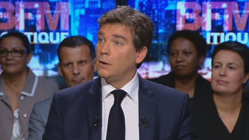 Arnaud Montebourg sur le plateau de BFM Politique à Paris le 6 octobre 2013.