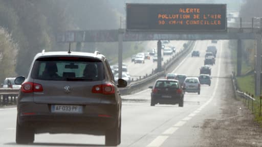 Les pics de pollution ont poussé les candidats aux municipales à Paris à s'exprimer sur le sujet, quitte à assumer leurs désaccords à une semaine des élections (Photo d'illustration)