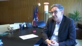 David Kimelfeld, le président de la Métropole de Lyon, au micro de BFM Lyon.