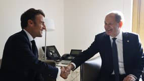 Emmanuel Macron et Olaf Scholz, le 20 octobre 2022 à Bruxelles