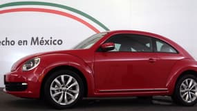 Les taxes douanières Trump sur les produits mexicains vont toucher en premier lieu les grands noms de l'automobile, comme Volkswagen qui y a construit sa Coccinelle pendant plus de 60 ans.