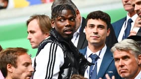 Paul Pogba en tribunes pendant un match de la France à l'Euro, le 1er juillet 2024