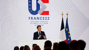 Emmanuel Macron lors de sa conférence de presse, le 9 décembre 2021. 