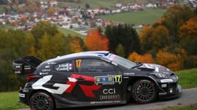 Sébastien Ogier et Vincent Landais participent à la deuxième journée du Rallye d'Europe centrale, comptant pour le Championnat du monde des rallyes FIA, le 17 octobre 2025 à Oberes Muehlviertel, en Autriche