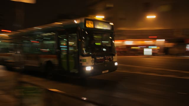 Une expérimentation de l'arrêt à la demande dans les bus de nuit sera bientôt lancée en Ile-de-France.