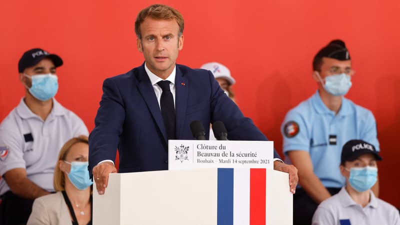 Emmanuel Macron à l'Ecole de police de Roubaix le 14 septembre 2021 