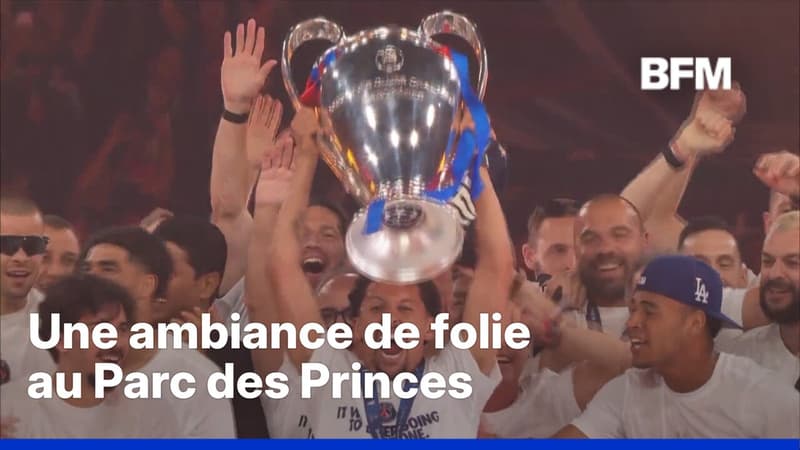 La communion entre les joueurs du PSG et les supporters au Parc des Princes