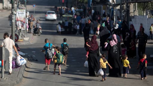 A peine une demi-heure après l'expiration du cessez-le-feu, vendredi, des milliers de Gazaouis ont fui leurs maisons par peur de nouvelles frappes.