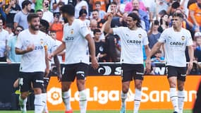Valence-Elche : la joie d'Edinson Cavani, double buteur
