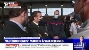 Emmanuel Macron sur la vaccination: "On va mettre en place un numéro 'coupe-file' pour que les plus de 75 ans"