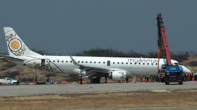 Le vol UB-103 de Myanmar Airlines, un Embraer-190, a dû se poser d'urgence sans train avant