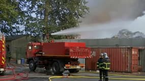 Incendies: une déchetterie est en flammes à Villeneuve-Loubet