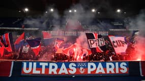 Les supporters du PSG face au Real le 9 novembre 2021.
