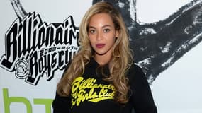 Le dernier album de Beyoncé, lancé vendredi sur iTunes, la boutique de musique en ligne d'Apple, a battu un record de ventes sur ce site.
