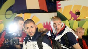 Benzema et Ruffier lors de leur arrivée.