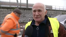"On travaille 43 ans pour se retrouver pratiquement à la rue": un retraité craque en évoquant son quotidien 