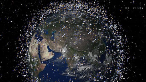 Vue d'artiste des quelque 20.000 débris qui tournent sans fin dans le voisinage immédiat de la Terre.