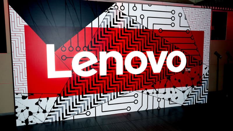 Lenovo, en passe de supprimer plus de 3.000 emplois, a affiché de fortes pertes nettes au deuxième trimestre, dues au coût de cette restructuration