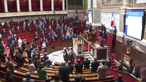 L'Assemblée nationale observe une minute de silence en hommage aux victimes du cyclone à Mayotte, le 16 décembre 2024