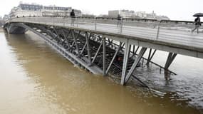 La passerelle Leopold-Sedar-Senghor à Paris le 23 janvier 2018