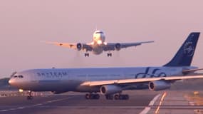 Deux avions de ligne ont frôlé la catastrophe, samedi, à l'aéroport de Barcelone-El Prat.