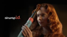 Le multi-styler Dyson Airwrap i.d. perd 150 euros durant le Black Friday

