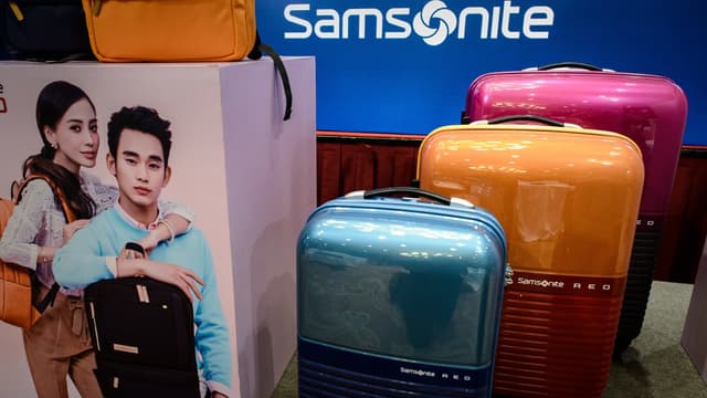 Samsonite s'intéresse de près à Tumi.