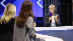 Élisabeth Borne était l'invitée de BFM Politique, le 8 octobre 