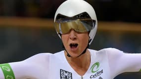 Melissa Hoskins lors du titre mondial de poursuite par équipes en 2015