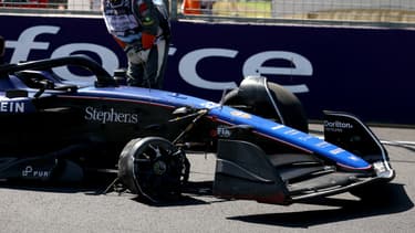 La Williams accidentée d'Alex Albon lors de la deuxième séance d'essais libre du Grand Prix d'Australie, le 22 mars 2024