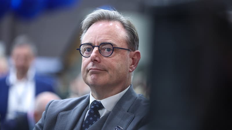 "Comme on n’est pas capable de menacer Poutine, il ne reste qu'une méthode": le Premier ministre belge évoque la nécessité d'"un deal" avec la Russie sur l'Ukraine