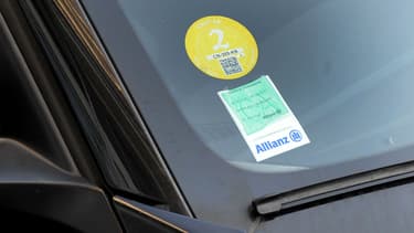 1,4 million de vignettes anti-pollution Crit'air comme celle-ci ont déjà été commandées, selon la ministre de l'Environnement, Ségolène Royal.