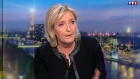 Marine Le Pen, invitée du Journal de TF1 mercredi 7 décembre 2016.