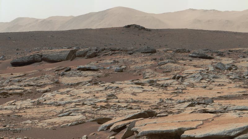 Image de Mars transmise par Curiosity, le 9 décembre 2013. 