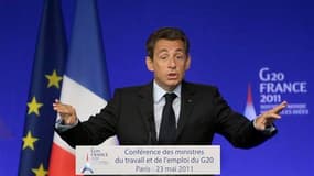 Nicolas Sarkozy a plaidé lundi pour la mise en place de "socles de protection sociale" minimum dans tous les pays du monde, à commencer par ceux du G20. Le chef de l'Etat français a ouvert une conférence sur la dimension sociale de la mondialisation dans