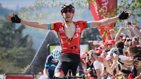 Dylan Teuns vainqueur de la Flèche wallonne, le 20/04/2022